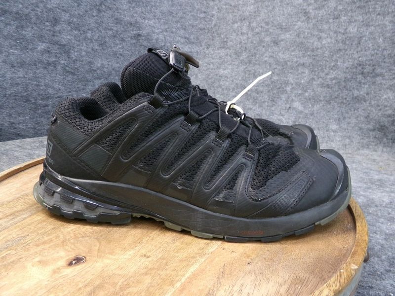 Salomon XA Pro 3D V8