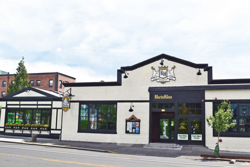 Rhein Haus Seattle - Seattle, Washington