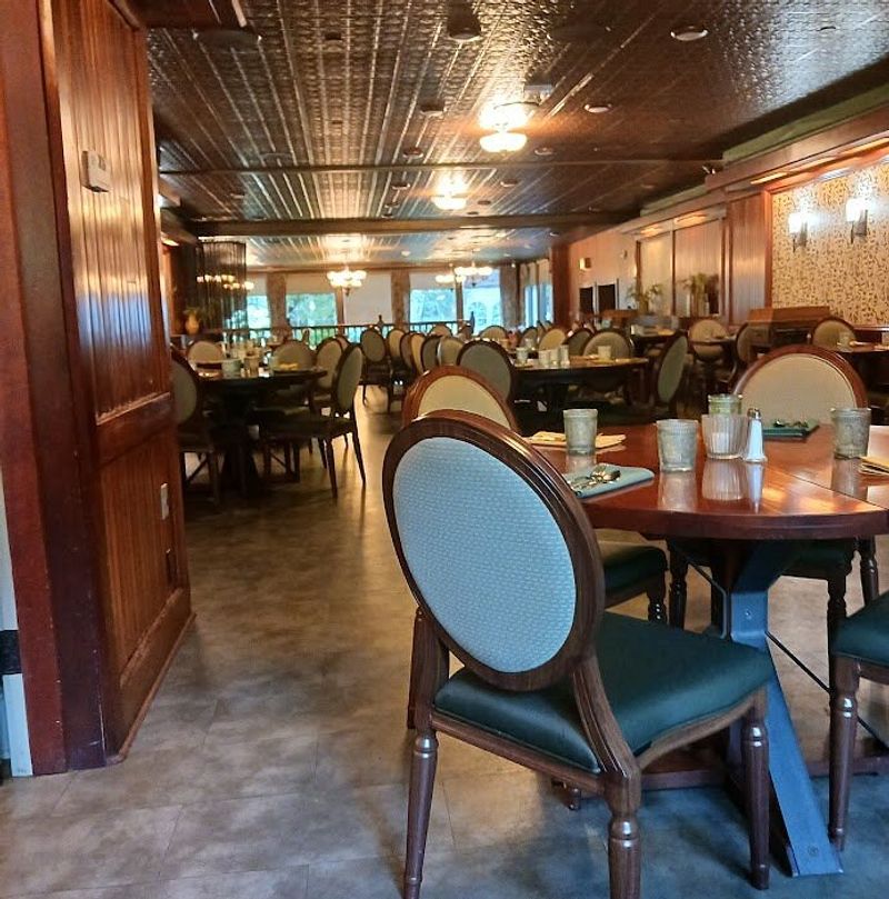 Caroline's Dining Room at Glen Iris Inn, Castile (Letchworth State Park)