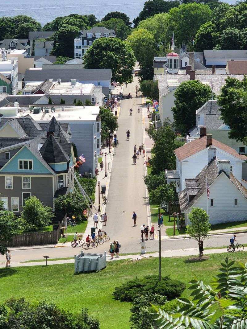 Biking the M 185 Loop