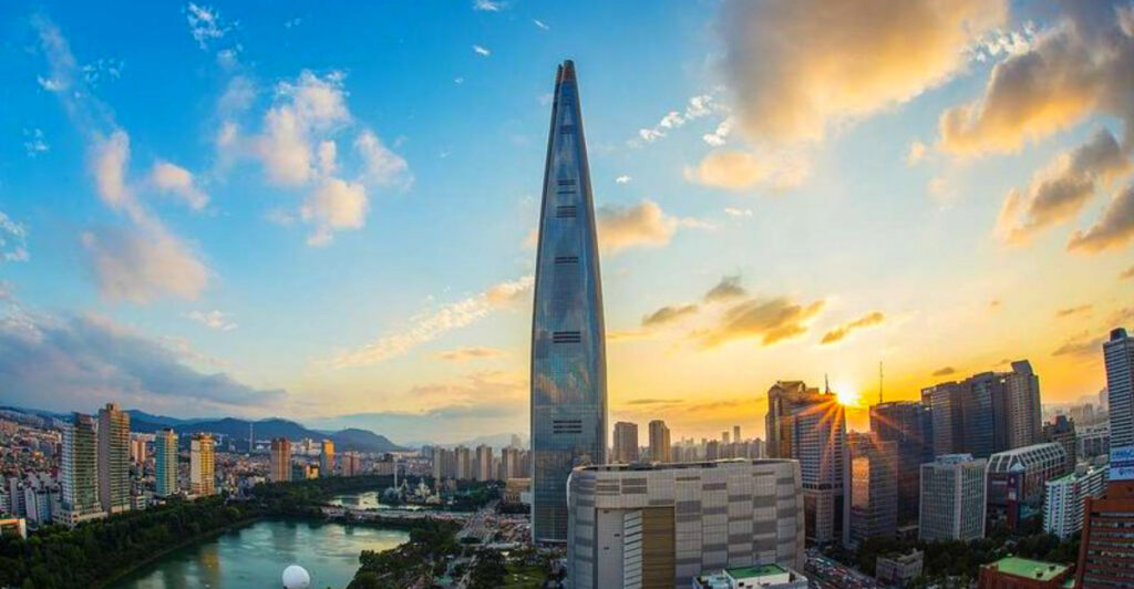 From Dubai to New York: 14 Cities With Record-Breaking Towers