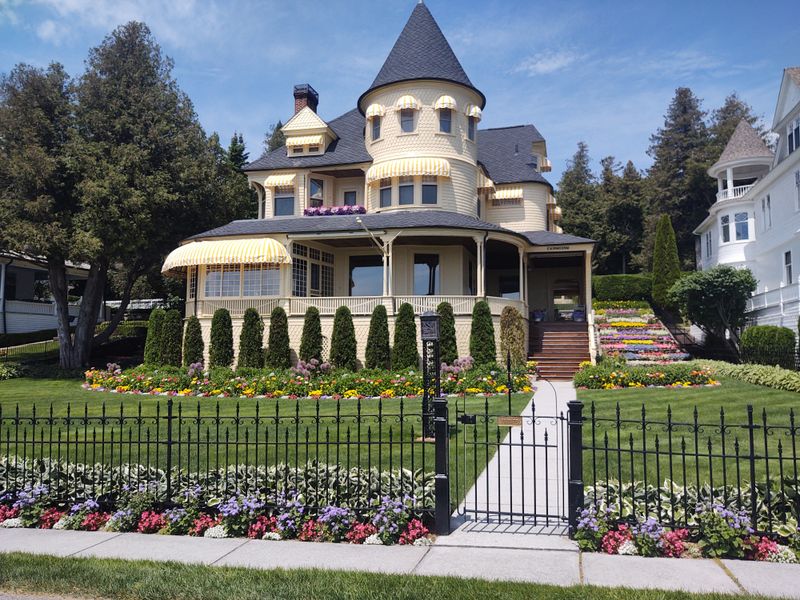 Secret Garden at Grand Hotel