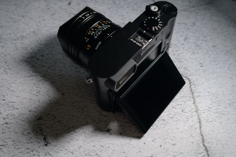 Leica Q3 43