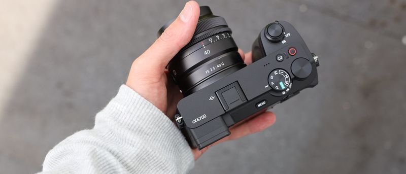 Sony a6700