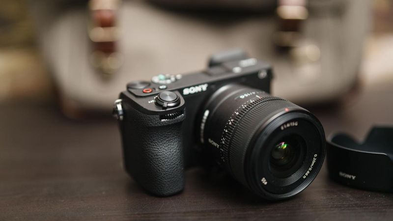 Sony A6700 – Small but Mighty APS-C Workhorse