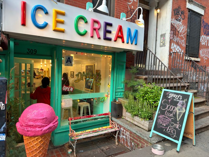 Davey's Ice Cream