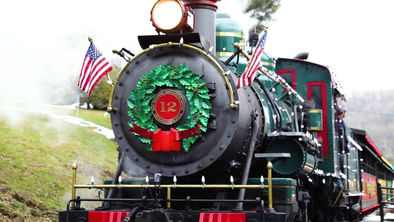 Tweetsie Railroad – Snowy Daytime Steam Ride
