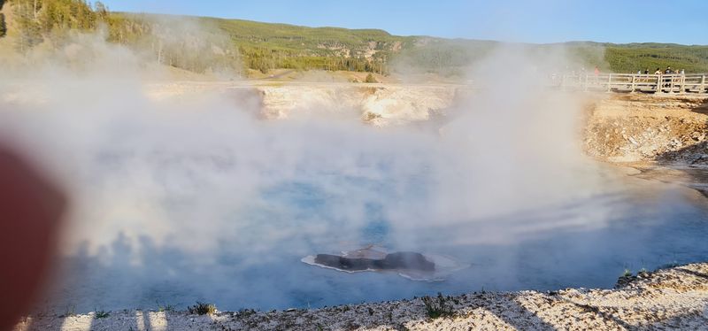 A Breathing Magma Cap Has Been Discovered