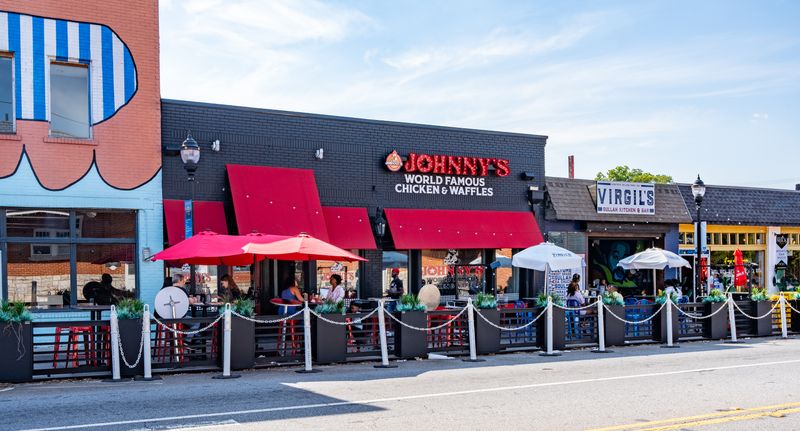 Johnny's Chicken & Waffles (College Park/ATL area)
