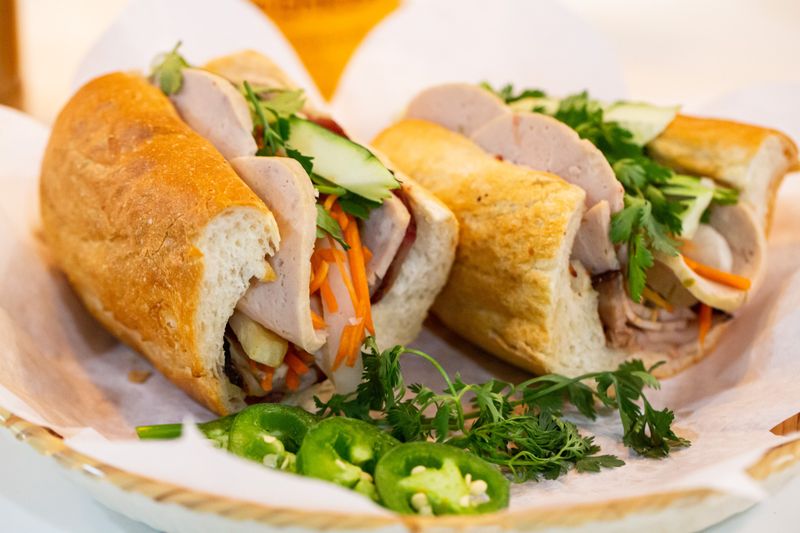 Quoc Huong Bánh Mì (Doraville)