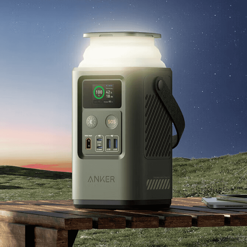 Anker 548 PowerCore Reserve 192Wh (60,000mAh) - The Multi-Day Brute with a Lantern