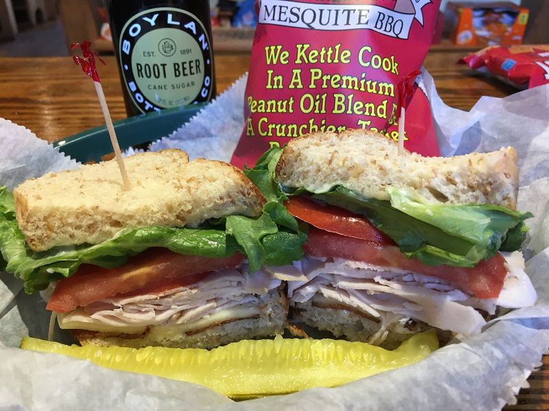 Old Sautee Store Market & Deli (Sautee Nacoochee)