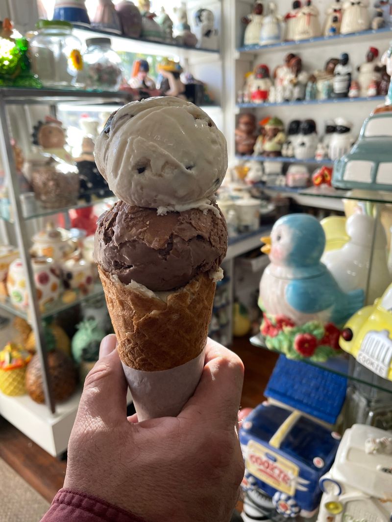 Scoops That Punch Above Their Price