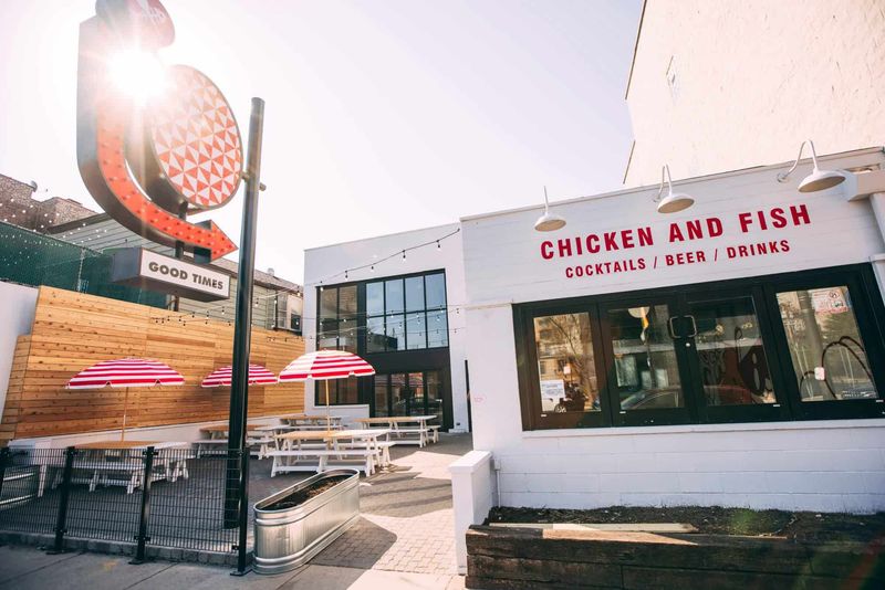 Parson's Chicken & Fish (Chicago, Logan Square & Lincoln Park)