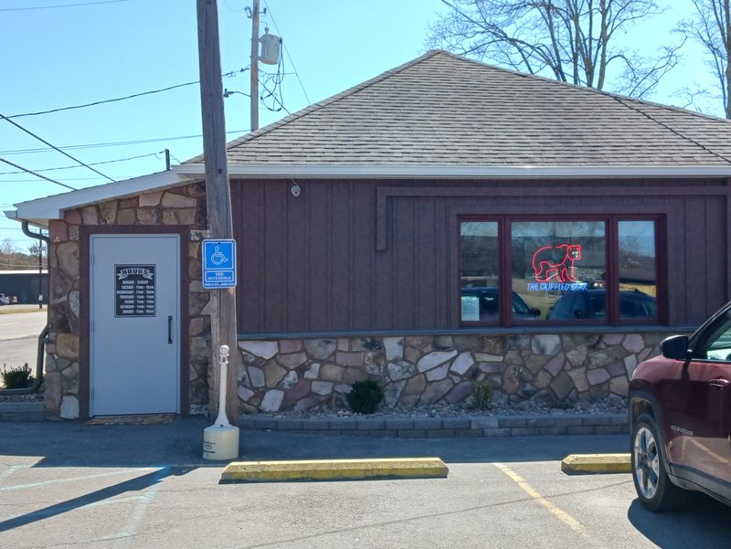 Neighborhood Vibes and Location