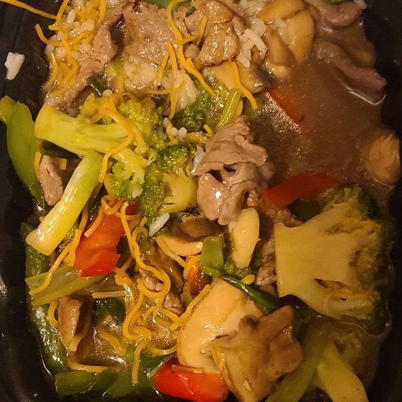 Rainbow Thai Cuisine - Chicago (Irving Park)