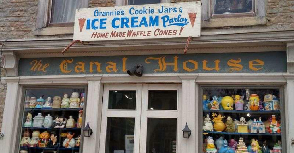 Indiana’s Quirky Ice-Cream Parlor Behind the World’s Largest Cookie-Jar Collection