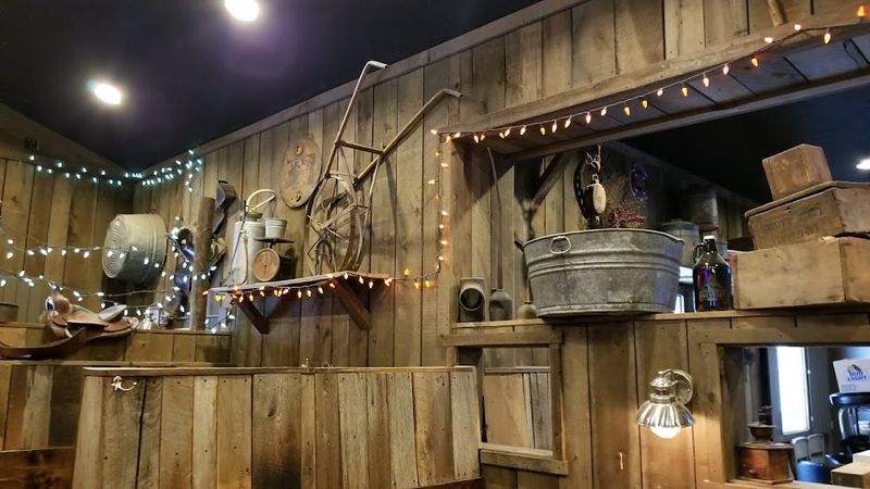 Vagabond Kitchen – Wheeling