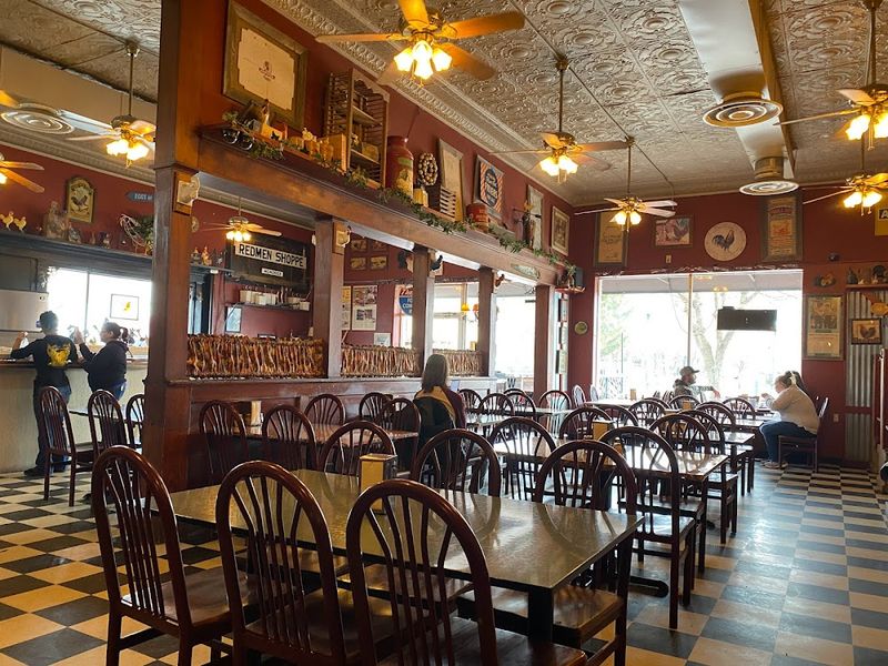 Sam & Ella's Chicken Palace – Tahlequah