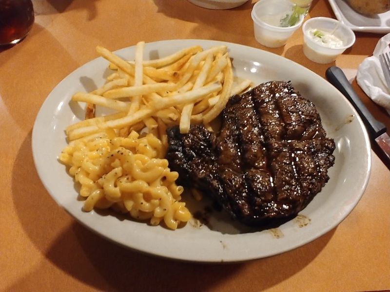 Longbranch Steakhouse & Grill, Clifton