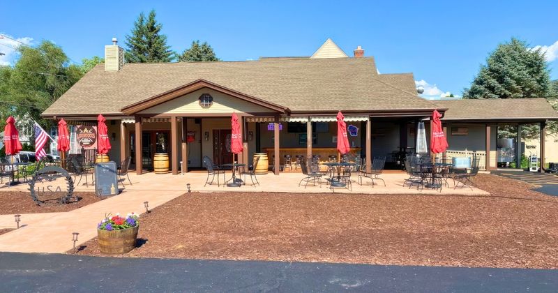 Smokey Treats Bar & Grill – Hudson