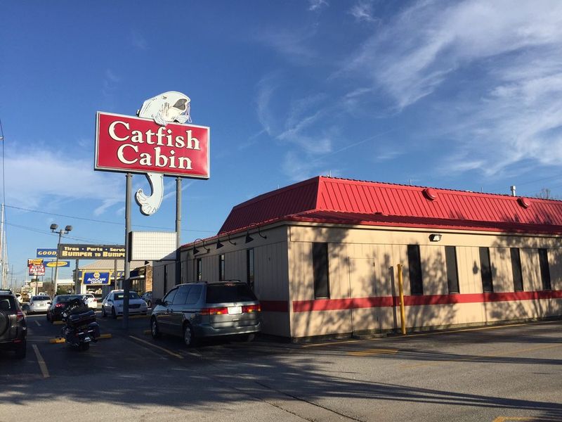 Catfish Cabin - Athens, AL