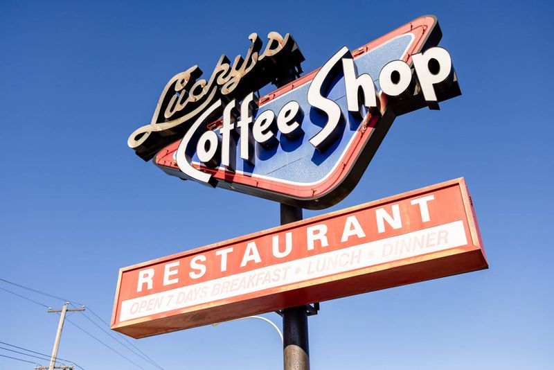 Lucky’s Coffee Shop & Restaurant – Wilmington