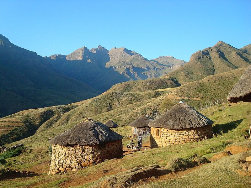 Lesotho — 2,161 m
