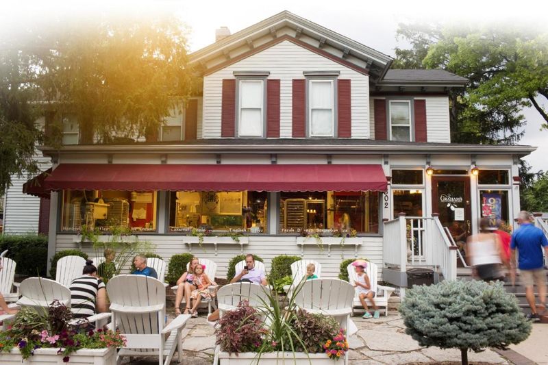 Graham's Fine Chocolates & Ice Cream, Geneva