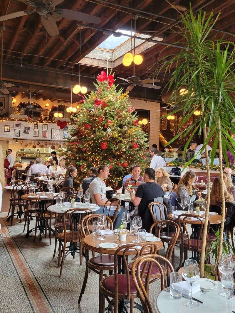 Why Regulars Keep Returning