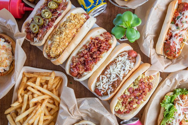 Simon’s Hot Dogs – Scottsdale