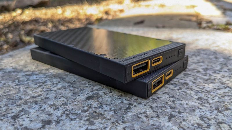 Nitecore NB10000 Gen 2 (trail-popular power bank)