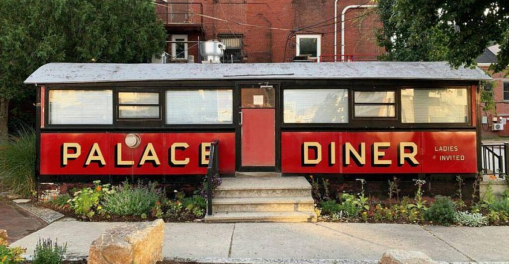 Maine’s 1927 Pollard Dining Car Still Serving Up Elevated Comfort Food at Palace Diner