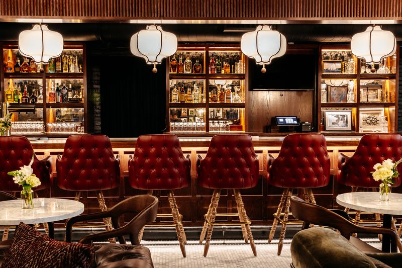 Manoa Poke Shop (Somerville/Porter Sq.) - Pineapple cake squares