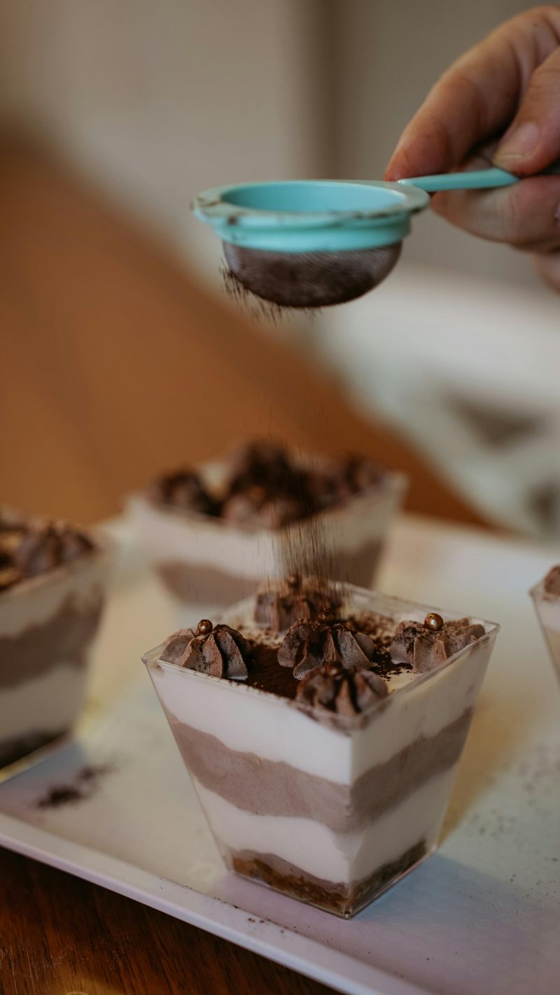 Mini Chocolate Mousse Cups
