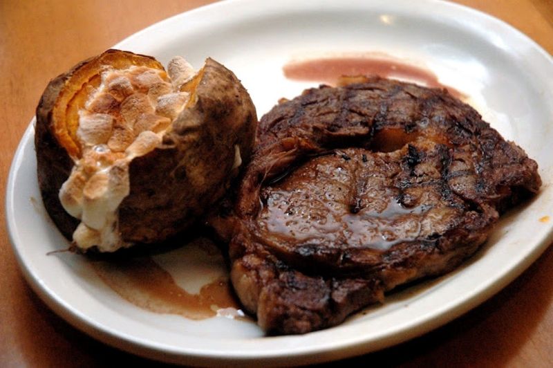 Double XXL Ranch & Steakhouse — Stinnett, TX