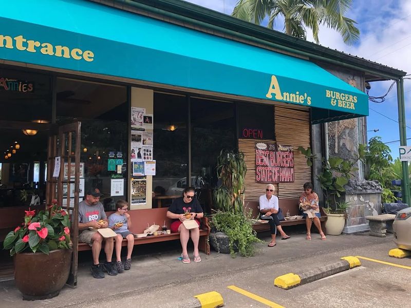 Annie's Island Fresh Burgers - Kealakekua (Big Island)