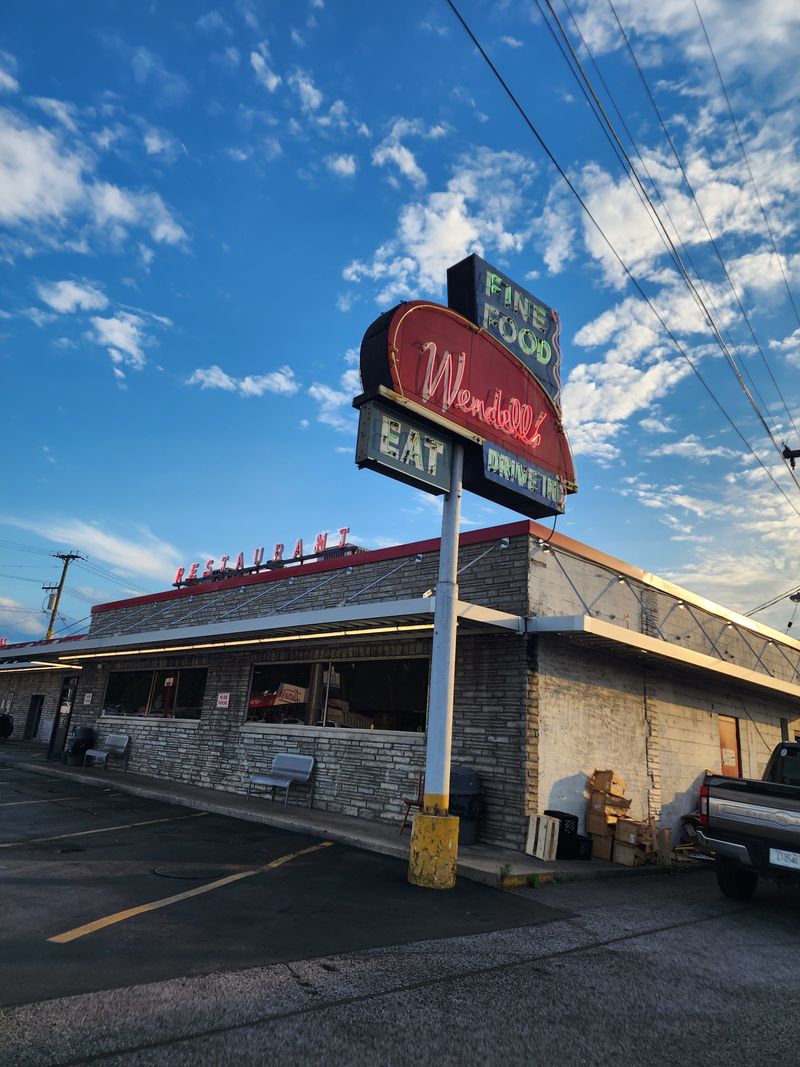 Wendell Smith's Restaurant