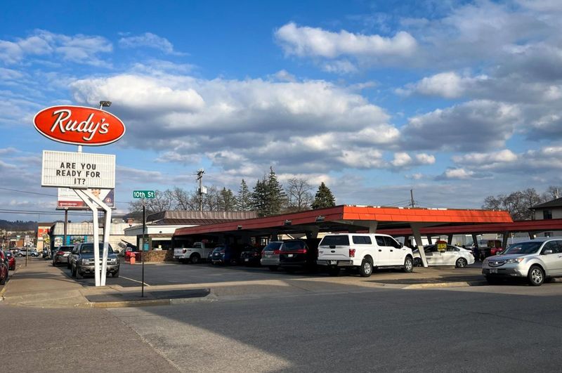 Rudy's Drive-In — La Crosse