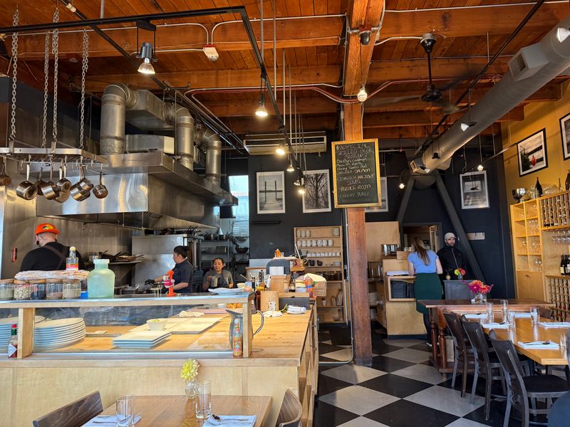 Matt's in the Market (Pike Place Market)