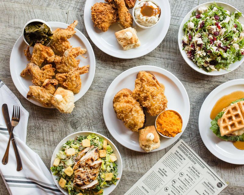 Mama’s On Dauphin – Mobile