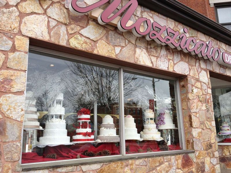 Mozzicato DePasquale Bakery & Pastry Shop – Hartford