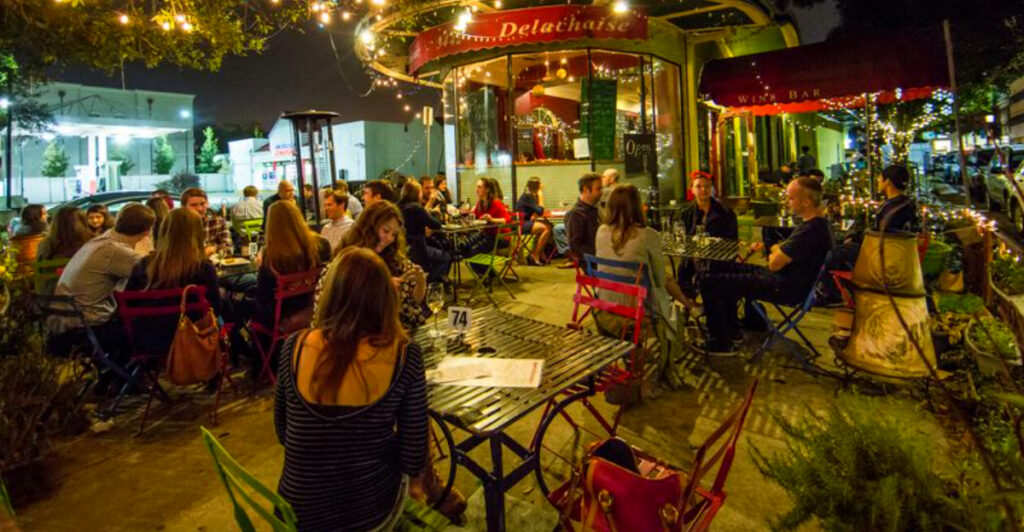 New Orleans’ Hidden Patios and Back-Alley Bars Locals Hope You Never Find