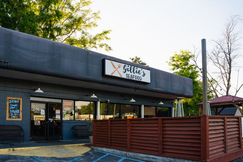Gillie's Seafood (James Island)