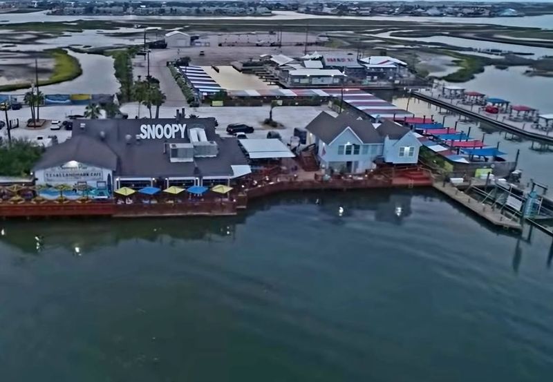 Snoopy’s Pier (Corpus Christi)