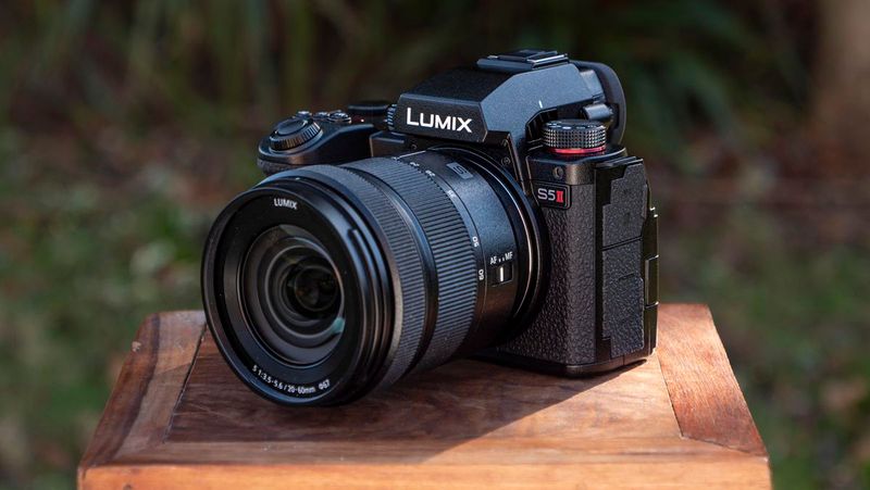 Panasonic Lumix S5 II – Great for Video and Night Stills