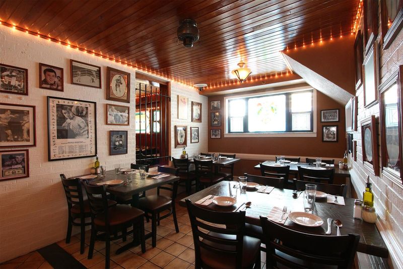 Angelo's Fairmount Tavern