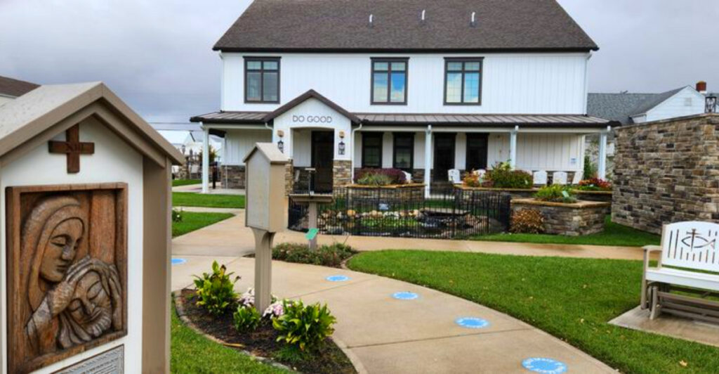 Ohio Town Hides One of the Best Fish Sandwiches You’ll Ever Taste