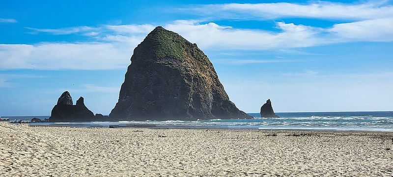 Cannon Beach & Haystack Rock