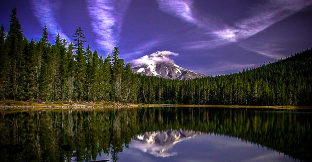 Oregon’s 14 Must-Visit Destinations Locals Say You Shouldn’t Miss